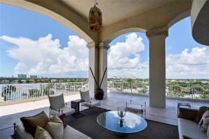 615 Bayshore Dr APT 700, Fort Lauderdale, FL 33304, Sold 12/01/17