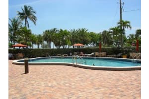 305 N Pompano Beach Blvd, Pompano Beach, FL 33062, Sold 10/26/16