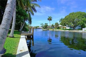 1731 NE 23rd Ave, Fort Lauderdale, FL 33305, Sold 01/24/17