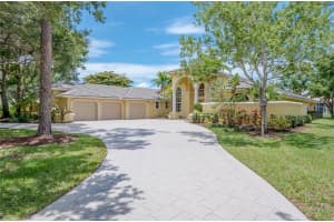 7001 NW 66th St, Parkland, FL 33067, Sold 09/20/16