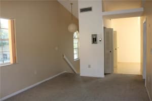 10827 NW 8th St, Pembroke Pines, FL 33026, Sold 01/19/17