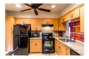 6441 Pinehurst Cir E25, Tamarac, FL 33321, Sold 09/29/16