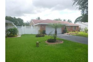 11217 NW 45th St, Coral Springs, FL 33065, Sold 09/30/16