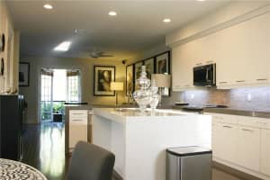 2273 NE 9th Ave, Wilton Manors, FL 33305, Sold 08/15/16