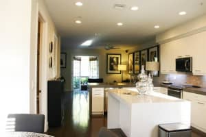 2273 NE 9th Ave, Wilton Manors, FL 33305, Sold 08/15/16