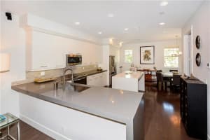 2273 NE 9th Ave, Wilton Manors, FL 33305, Sold 08/15/16