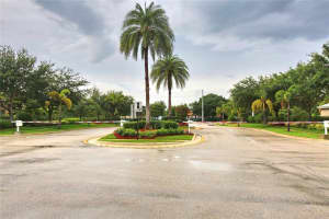 7453 NW 70th Ave, Parkland, FL 33067, Sold 08/12/16