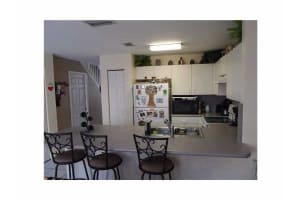 858 Summit Lake Dr, West Palm Beach, FL 33406, Sold 08/22/16