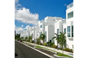 708 NE 3rd Ave, Fort Lauderdale, FL 33304, Sold 10/31/16