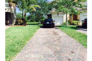 1402 Seminole Palms Dr, Lake Worth, FL 33463, Sold 10/18/16