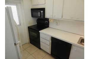 410 N Federal Hwy, Deerfield Beach, FL 33441, Sold 08/23/16