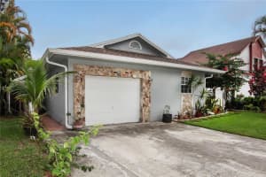 9800 SW 57th St, Cooper City, FL 33328, Sold 08/16/16