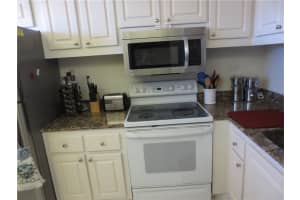 8842 W McNab Rd, Tamarac, FL 33321, Sold 08/29/16