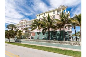 2051 SE 3rd St, Deerfield Beach, FL 33441, Sold 07/27/16