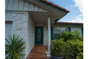 11070 Glenwood Dr, Coral Springs, FL 33065, Sold 08/04/16