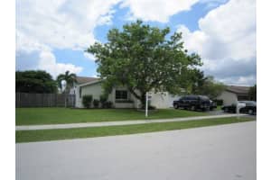 8910 NW 79th St, Tamarac, FL 33321, Sold 09/27/16
