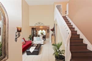 424 Lakeside Cir, Sunrise, FL 33326, Sold 08/30/16