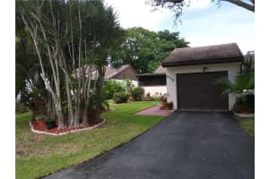 6376 Pinehurst Cir E31, Tamarac, FL 33321, Sold 08/29/16