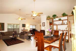 10945 Cypress Run Cir, Coral Springs, FL 33071, Sold 09/29/16