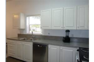 9544 NW 8th Cir, Plantation, FL 33324, Sold 08/16/16