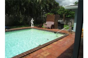 1298 NW 4th St, Boca Raton, FL 33486, Sold 09/19/16