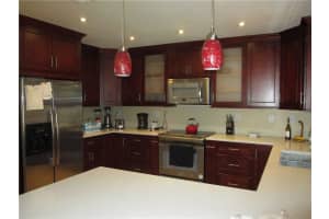 1298 NW 4th St, Boca Raton, FL 33486, Sold 09/19/16