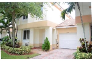 6548 Hidden Cove Dr, Davie, FL 33314, Sold 10/17/16