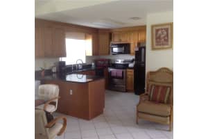 6192 Lansdowne Cir, Boynton Beach, FL 33472, Sold 01/09/17