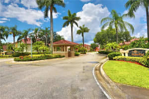 11562 NW 4th Manor, Coral Springs, FL 33071, Sold 09/08/16