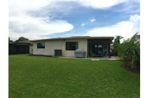 8220 NW 94th Ave, Tamarac, FL 33321, Sold 08/22/16