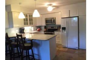 688 NE 1st St, Dania Beach, FL 33004, Sold 08/30/16