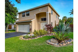 4812 NW 15th St, Coconut Creek, FL 33063, Sold 11/13/17