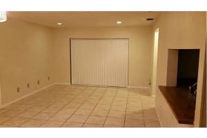 9605 NW 4th St #1c, Coral Springs, FL 33071, Sold 09/30/16