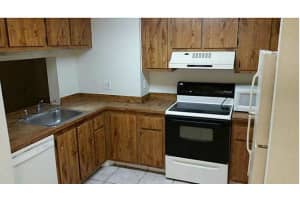 9605 NW 4th St #1c, Coral Springs, FL 33071, Sold 09/30/16