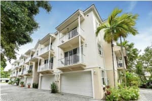 2685 NE 9th Ave, Wilton Manors, FL 33334, Sold 09/16/16