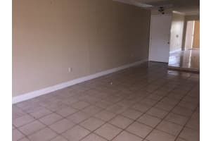 9405 Fontainebleau Blvd, Miami, FL 33172, Sold 09/23/16