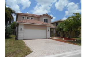 13471 NW 7th St, Plantation, FL 33325, Sold 09/29/16