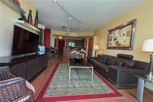 401 SW 4th Ave, Fort Lauderdale, FL 33315, Sold 09/30/16
