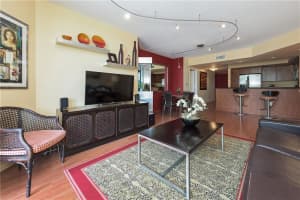 401 SW 4th Ave, Fort Lauderdale, FL 33315, Sold 09/30/16