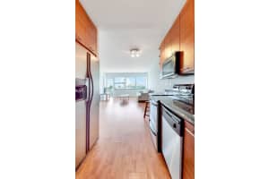 3250 NE 28th St, Fort Lauderdale, FL 33308, Sold 09/23/16