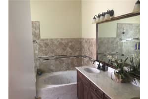 227 NW 117th Way, Coral Springs, FL 33071, Sold 08/31/16