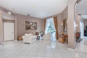 8204 NW 44th St, Coral Springs, FL 33065, Sold 09/09/16