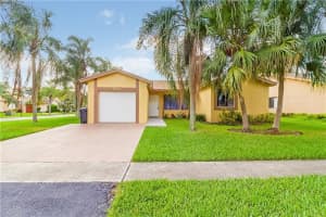 5356 NW 93rd Terrace, Sunrise, FL 33351, Sold 09/02/16