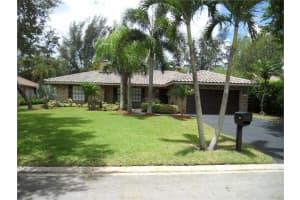922 NW 110th Ln, Coral Springs, FL 33071, Sold 10/21/16