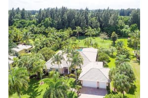 2153 SW 132nd Way, Davie, FL 33325, Sold 02/28/17