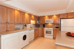 1620 S Ocean Blvd #9g, Pompano Beach, FL 33062, Sold 12/07/16