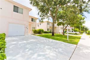 6161 NW 2nd St, Margate, FL 33063, Sold 10/24/16