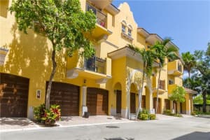 2532 SW 14th Ave, Fort Lauderdale, FL 33315, Sold 12/22/16