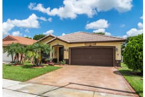 20851 NW 22nd Ct, Pembroke Pines, FL 33029, Sold 09/30/16