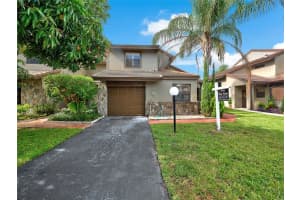 5012 Cayenne Ln, Palm Beach Gardens, FL 33418, Sold 11/14/16